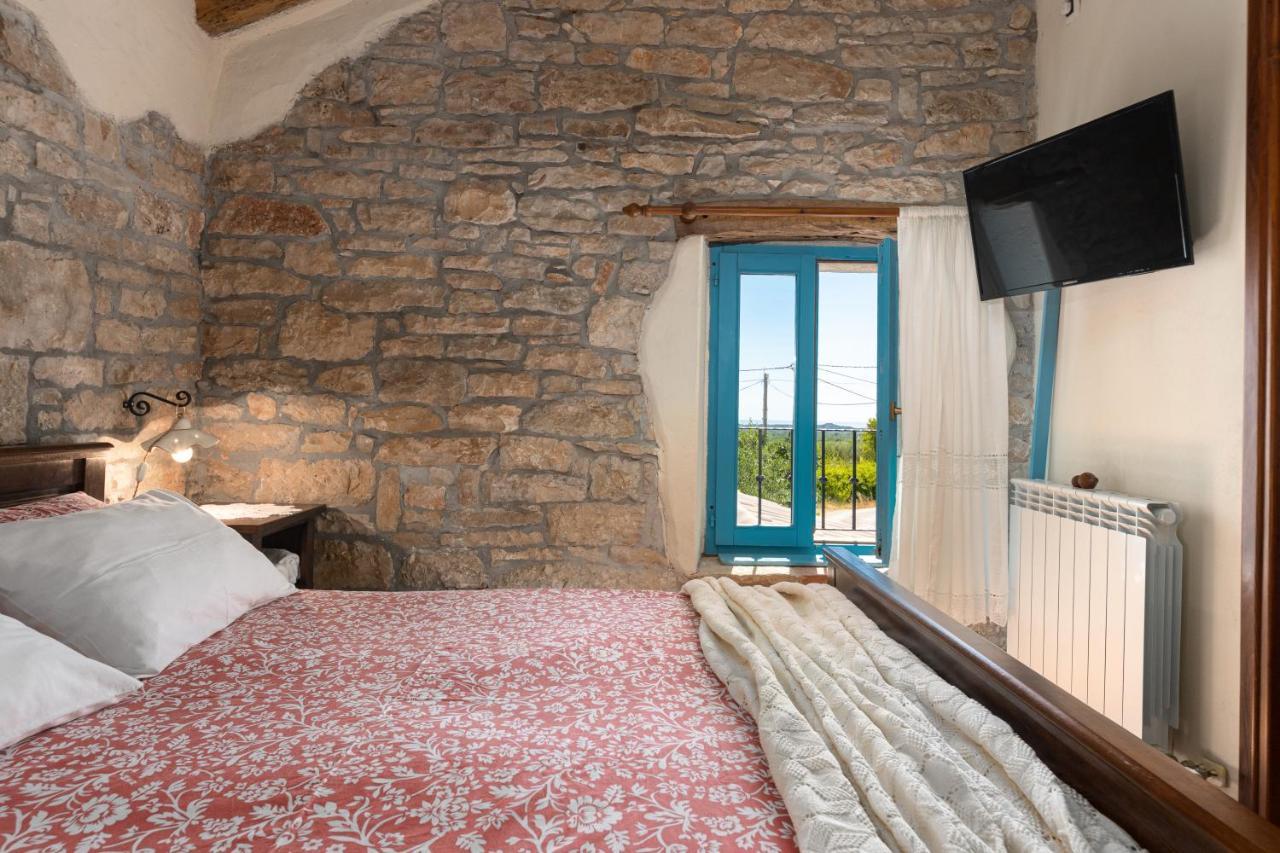 Villa Janko Sveti Lovreč Pazenatički Buitenkant foto